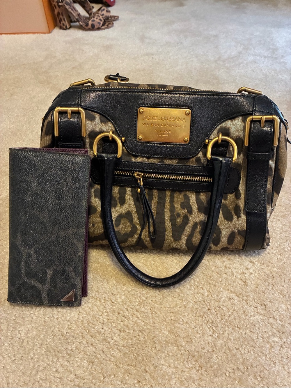 Dolce & Gabbana Black leather & Leopard Print Satchel with Gold Hardware